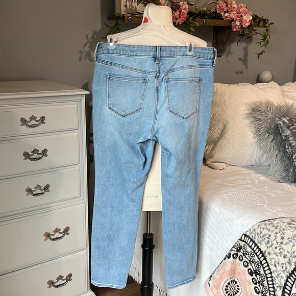 Old Navy Jeans Pop Icon Skinny Womens 10 Short - Picture 6 of 11
